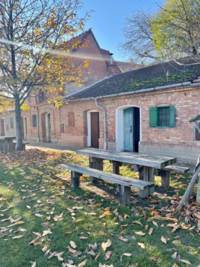 Ubytovani U Dedy Moravská Nová Ves Exterior foto